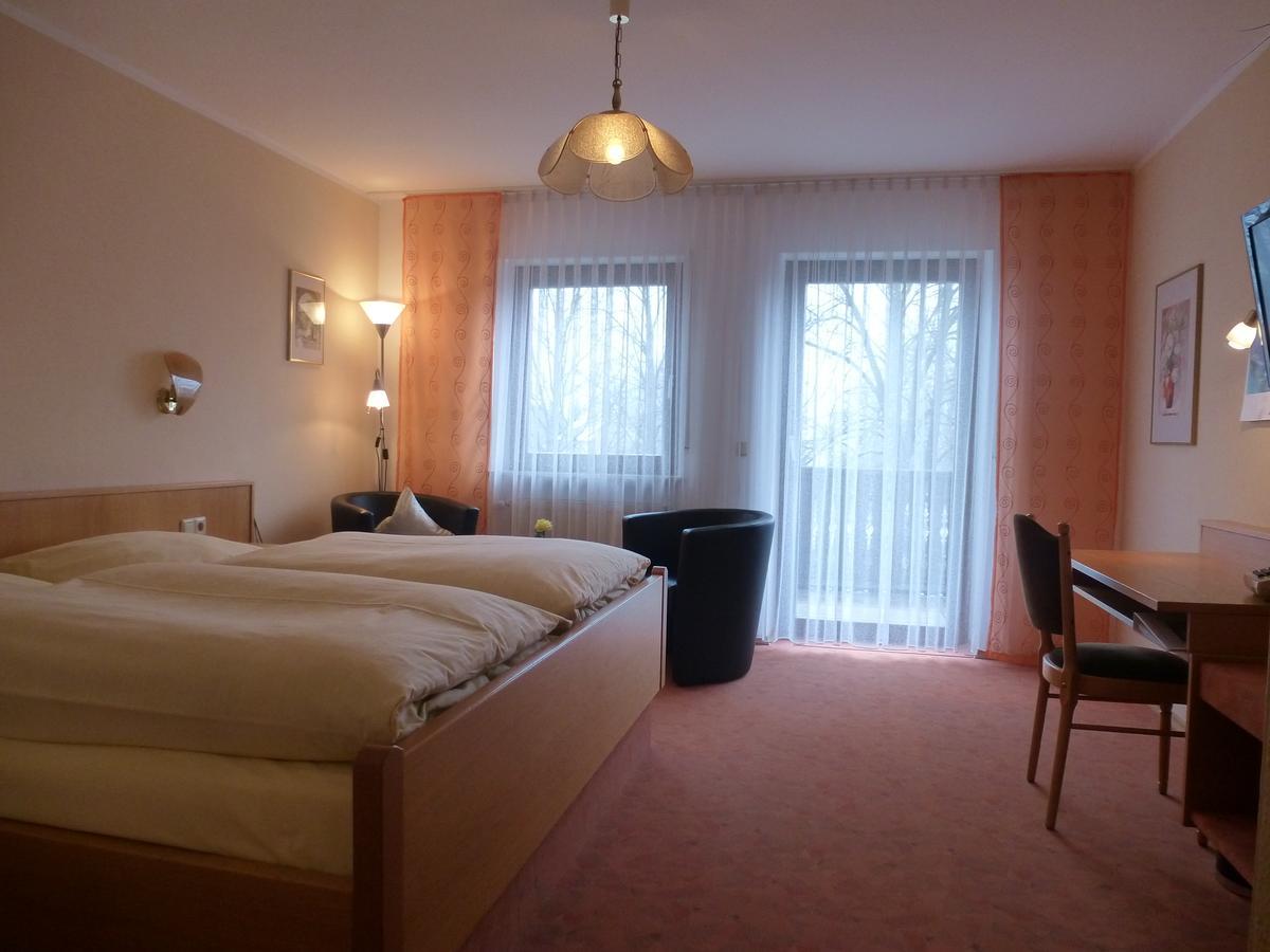 Hotel-Gasthof "Zum Bartl" Sulzbach-Rosenberg Exteriör bild